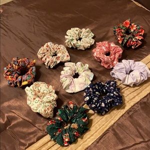 Christmas Holiday Scrunchies